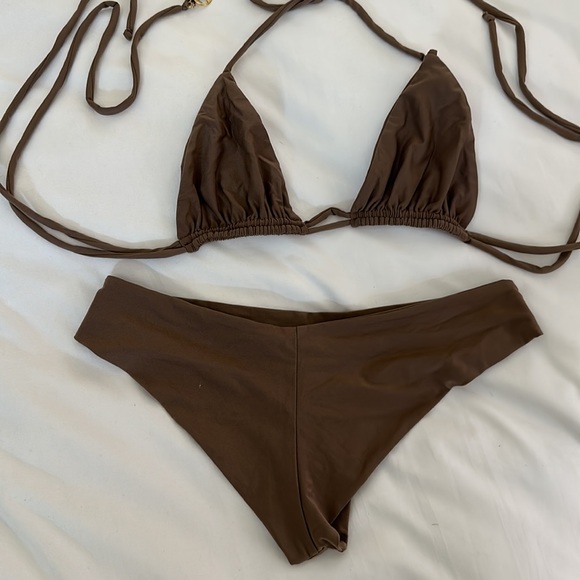 Poema bikini - Picture 2 of 3